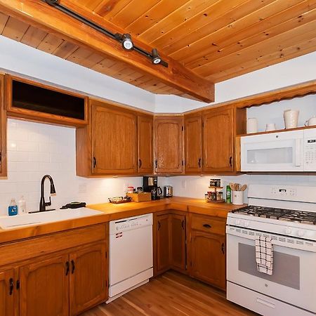 Summit Happy Cabin With Hot Tub! High Speed Ev Hookup, Close To Slopes Big Bear Lake Exterior photo
