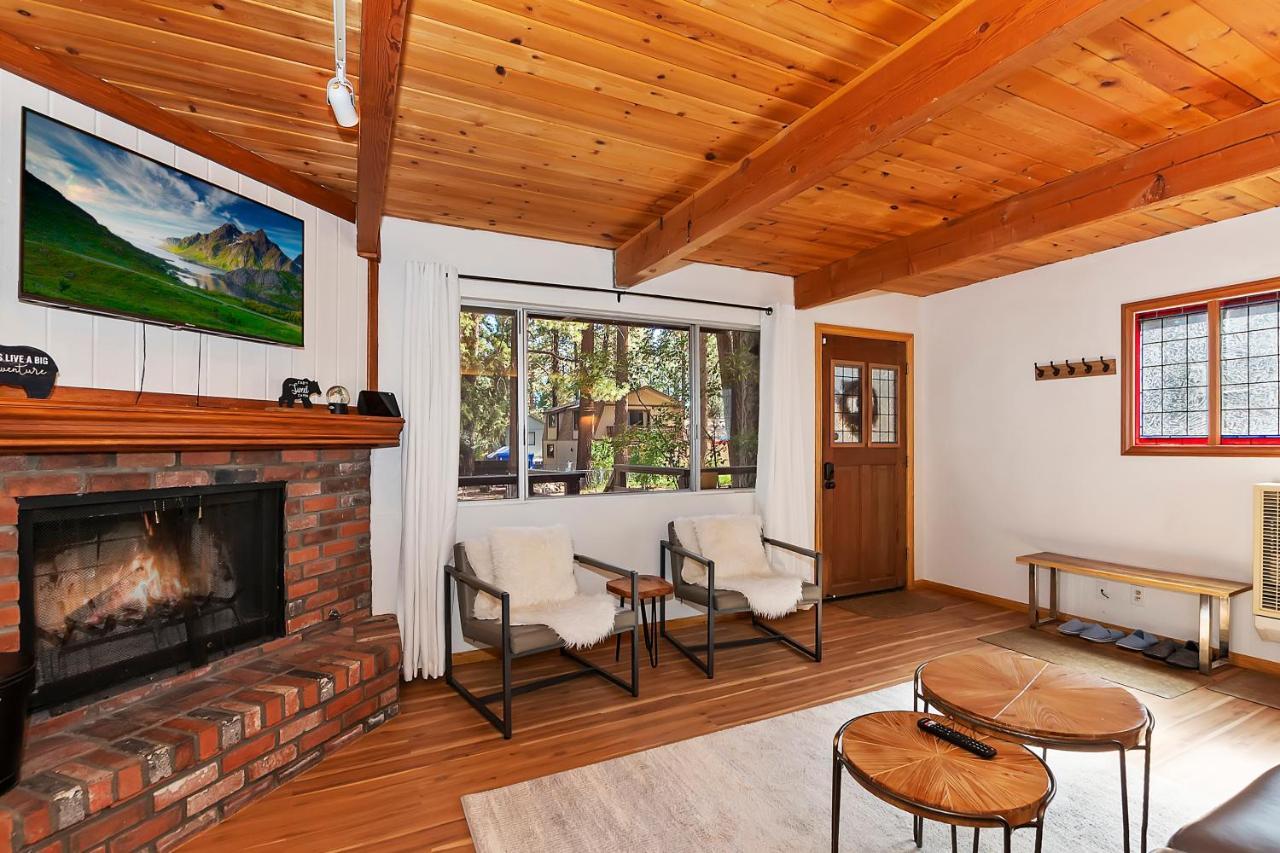 Summit Happy Cabin With Hot Tub! High Speed Ev Hookup, Close To Slopes Big Bear Lake Exterior photo